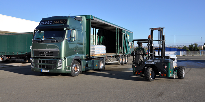 Cargomatic - Camion, remorque et chariot embarqué de la flotte "Play-mobil"