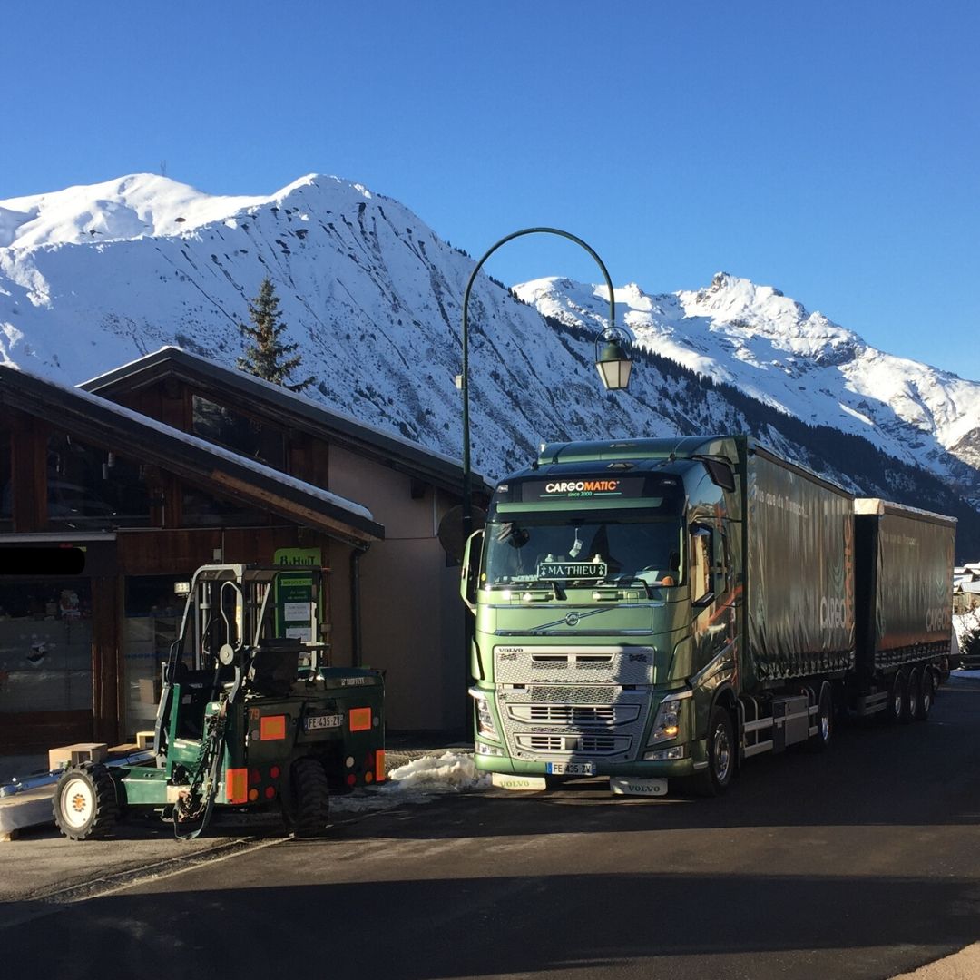 Livraison Station de ski Chariot Embarque